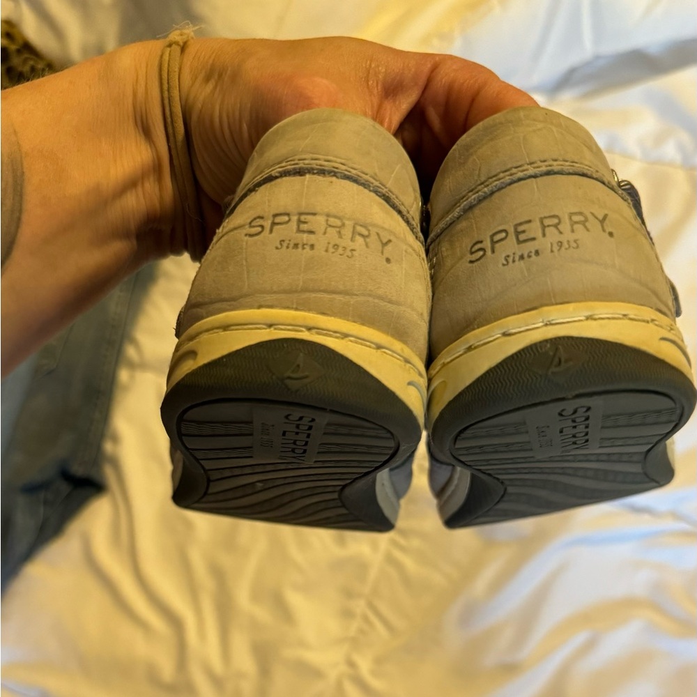 Women’s sperry - Picture 2 of 4